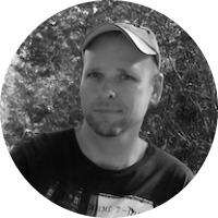 user-profile-img
